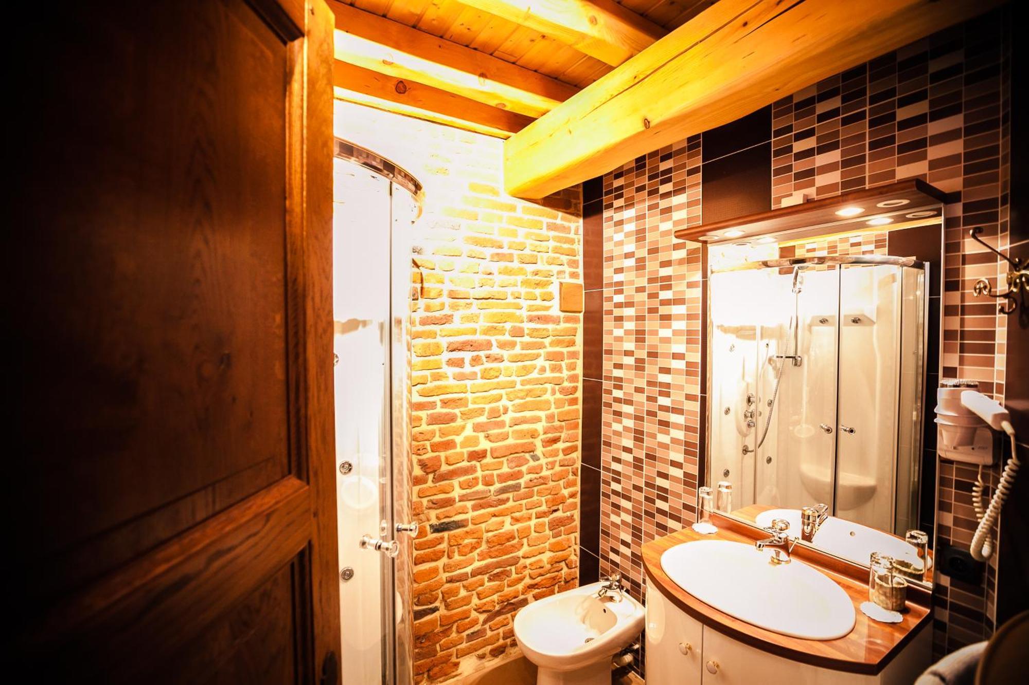 Les Ecuries De La Tour Hotel Mondonville Bilik gambar
